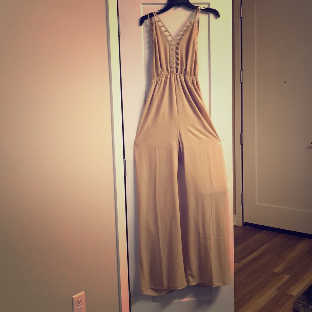 Nude comfy cute jumpsuit